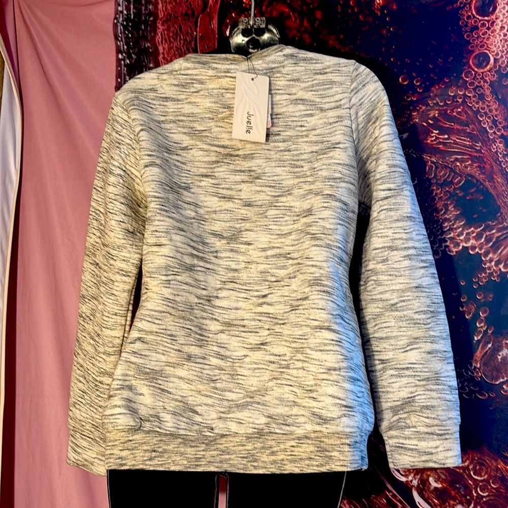 A Women’s Juelle Gray & White zippered Jacket New with 🏷️ - Picture 3 of 9